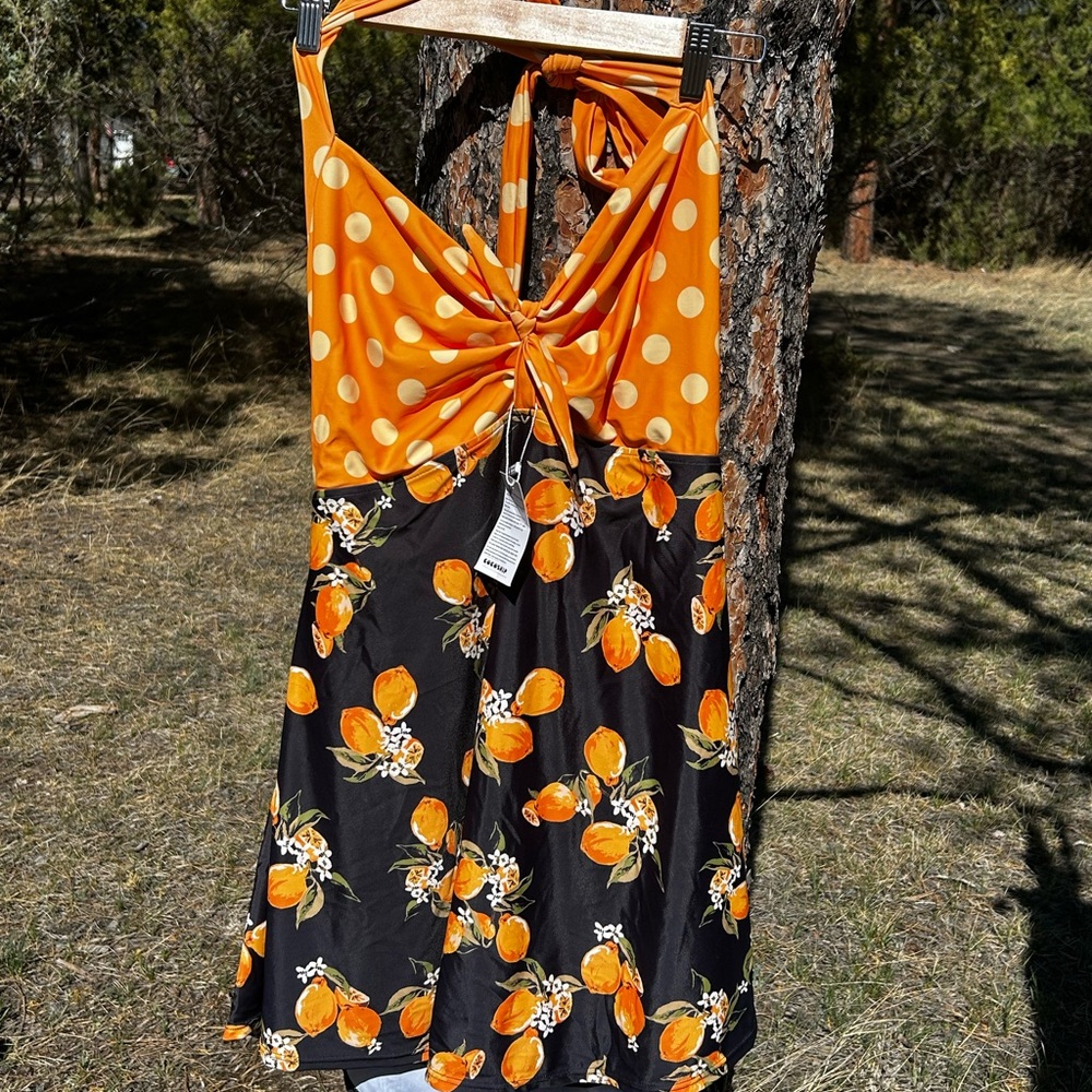 COCOSHIP plus sz 20 Polka & citrus print. 1 piece swim dress bathing suit. NWT